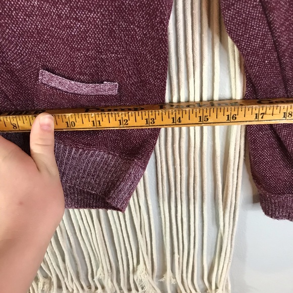 This is a Brooklyn brothers sweater - Picture 2 of 5